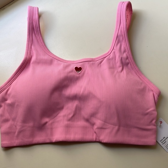 Lululemon Ribbed Scoopneck Bra with Heart Cutout - Picture 2 of 5